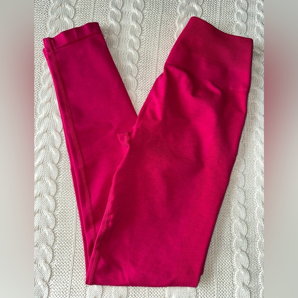 Alphalete Pants - Alphalete Magenta Leggings